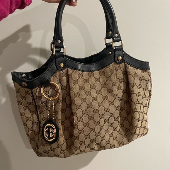 Handbags - Gucci Sukey Bag